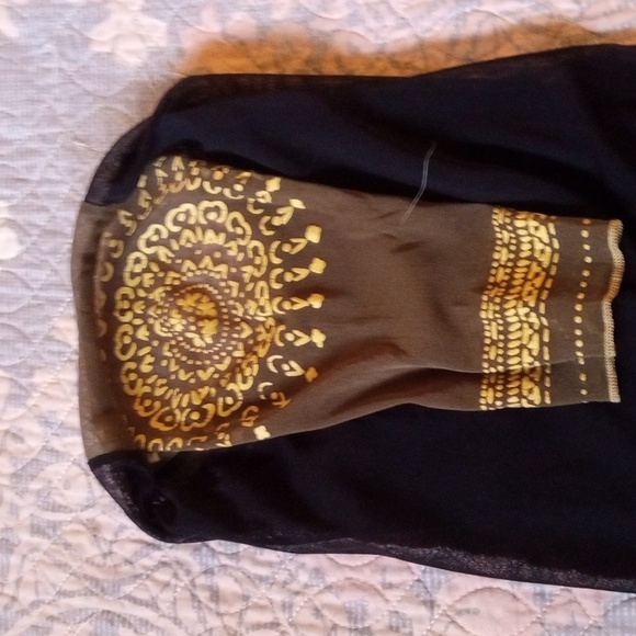 VTG Calvin Klein Tribal, Sheer Top - Picture 4 of 7